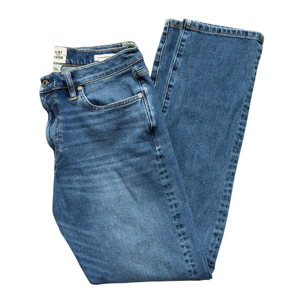 Flint and Tinder Mens Straight Fit Denim Jeans Medium Wash 31x32 Blue